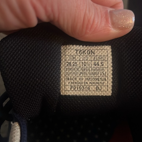 Mess ASICS - Picture 4 of 4